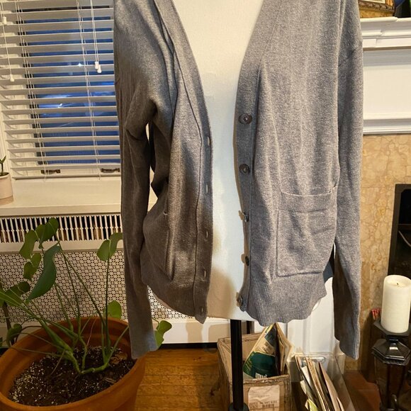 a new day Grey Boyfriend V-Neck Cardigan | Size M - Picture 7 of 8